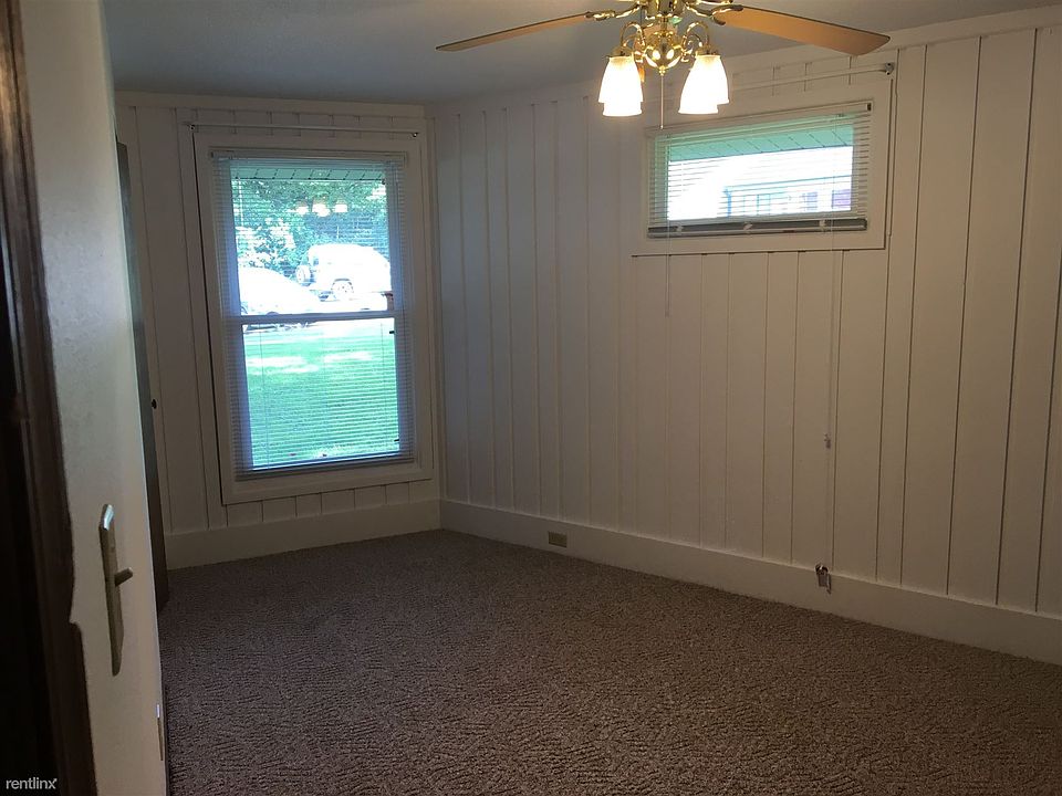 Bedroom 1 pic 1