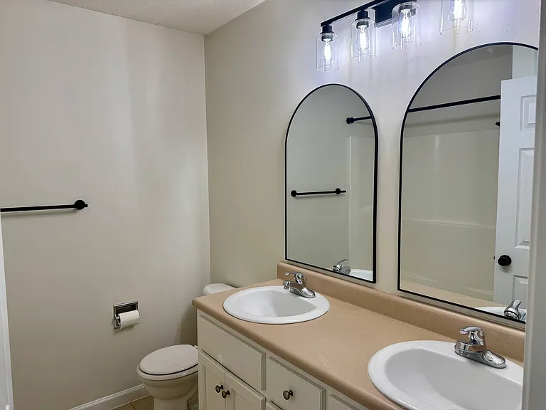 149 Aidan Ct — Photo 10