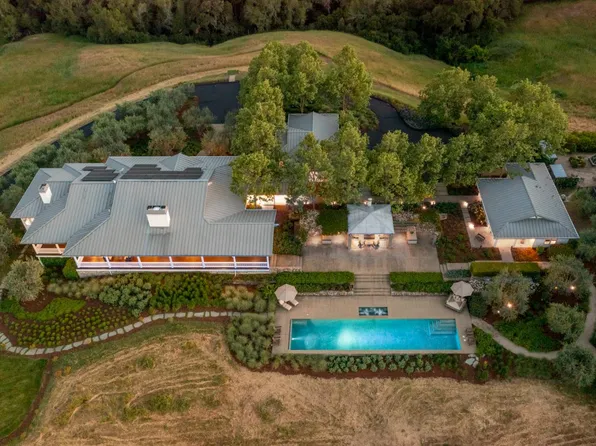 3075 Dry Creek Road, Napa, CA 94558