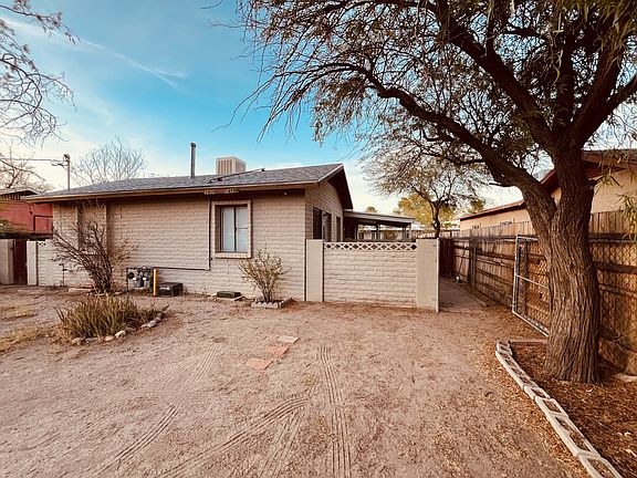 2nd image of 1410 W Fresno St #1/1