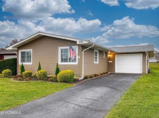 25 Whitman St, Brick, NJ 08724