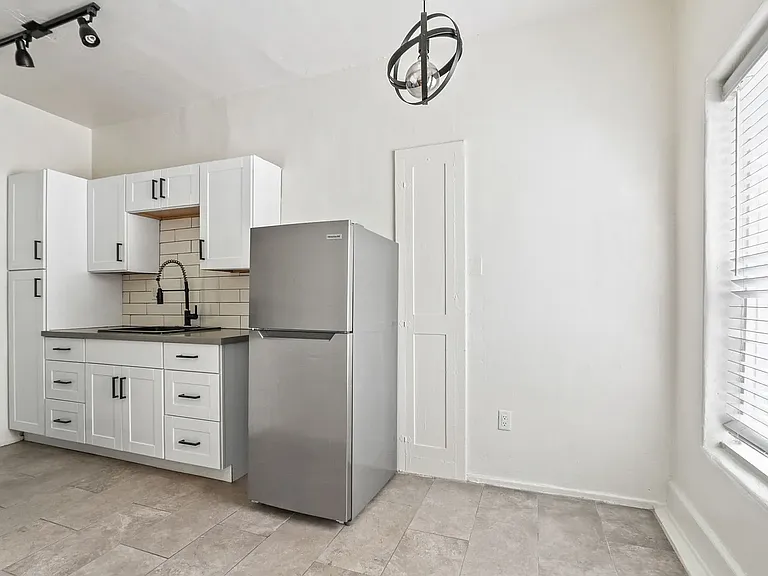 Silverlake Towers — Photo 19