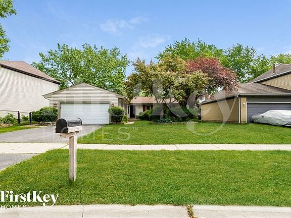 2nd image of 545 Dalton Ln