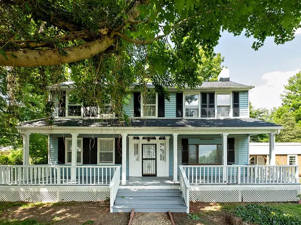 3916 Paoli Pike, Floyds Knobs, IN 47119