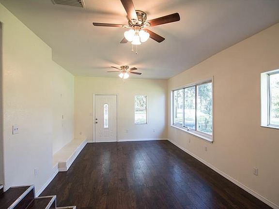 2nd image of 2654 Mineola Dr