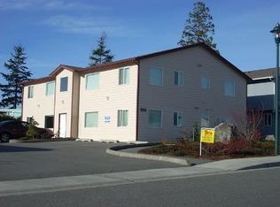 1317 NW Elwha St, Oak Harbor, WA 98277
