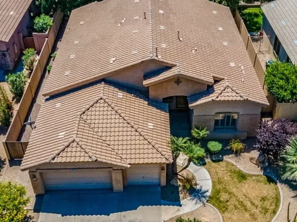 1233 E Kramer Cir, Mesa, AZ 85203