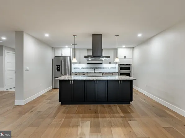 21505 Valley Forge Cir #1505, King Of Prussia, PA 19406