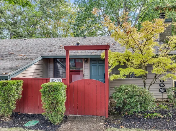 10855 SW 121st Ave, Tigard, OR 97223