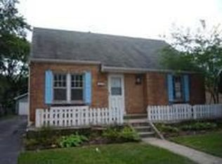 1112 Glenwood Ave, Waukegan, IL 60085