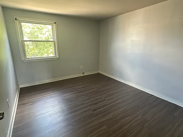 219 Main St #2 — Photo 3