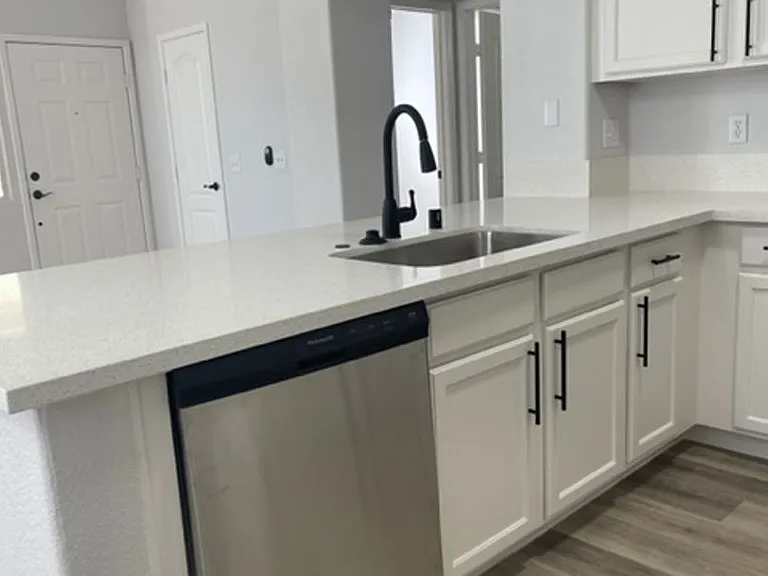 9901 Trailwood Dr #2123 — Photo 8
