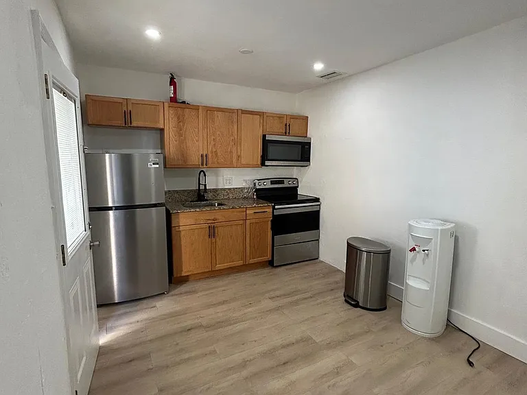 2465 NW 31st St #2 — Photo 2