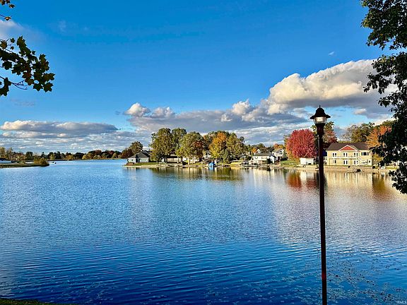 4th image of 109 Park Dr