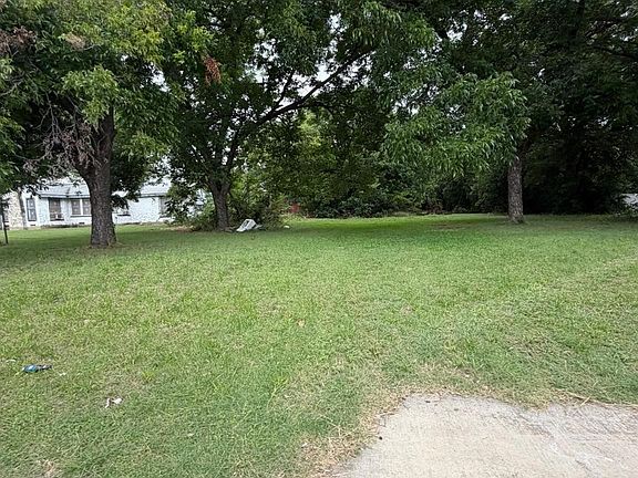 5th image of 2523 E Ledbetter Dr