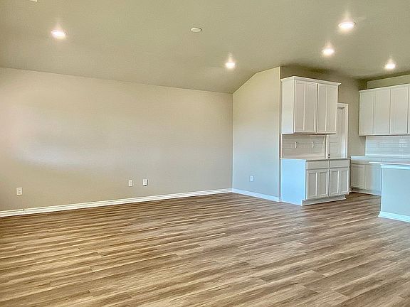4th image of 14516 Travertine Falls Ln