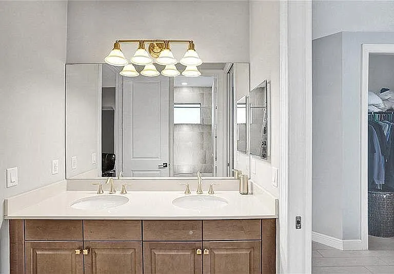 11720 Waterway Cir — Photo 27