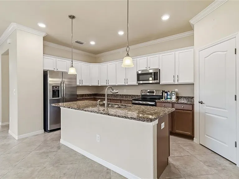 7156 Marsh View Ter — Photo 17
