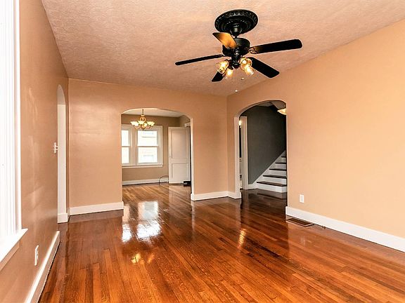5th image of 123 W Mulberry St