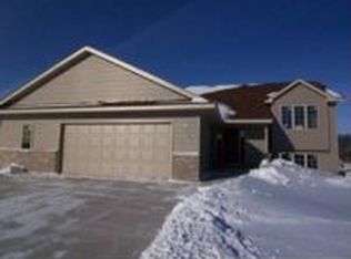 2579 Stony Creek Dr, Owatonna, MN 55060