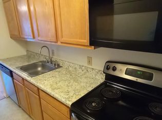 20 Sugar Maple Ln #22, Saint Charles, MO