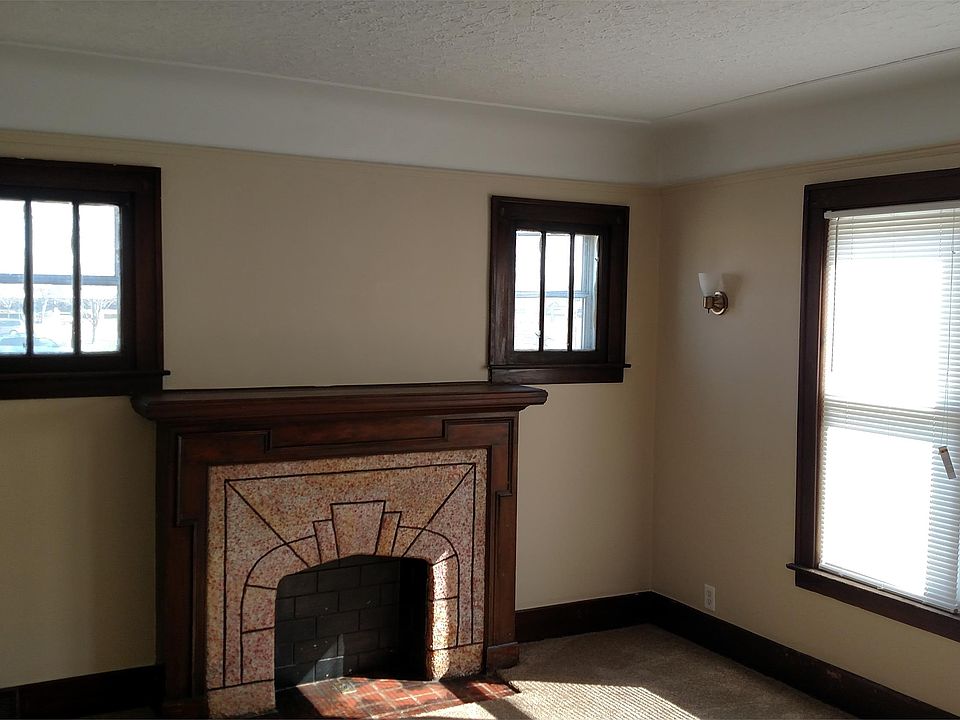 2nd image of 1308 Montie Rd APT 2