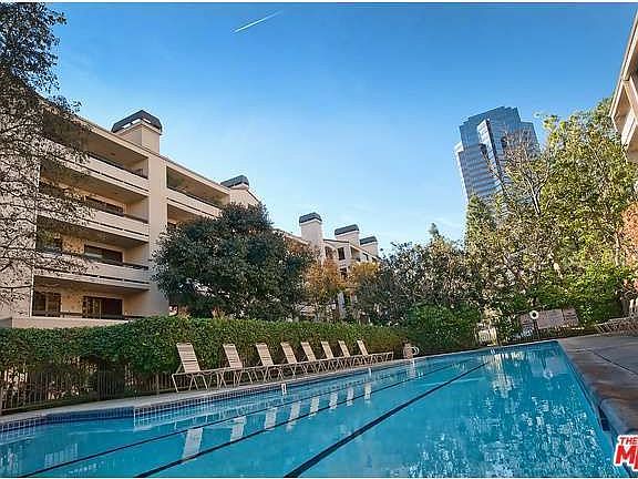 5th image of 2142 Century Park Lane #204