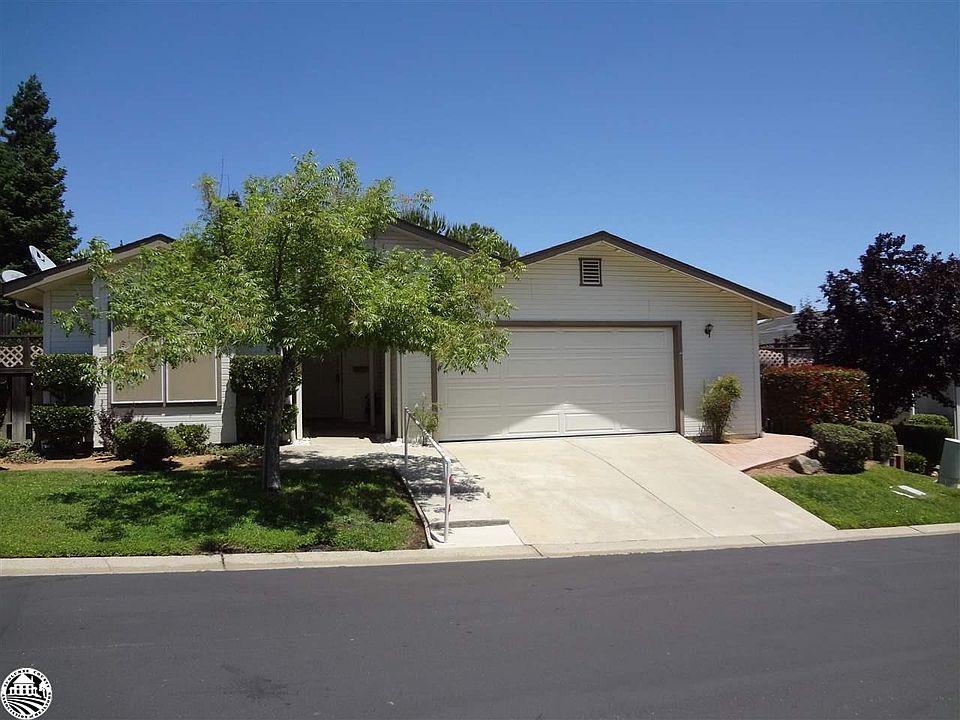 1st image of 12720 Robinia Cir Space 26