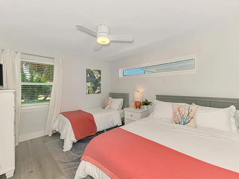 1137 N Moonmist Ct #L-7 — Photo 22