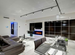 11710 Old Georgetown Rd APT 208, North Bethesda, MD 20852