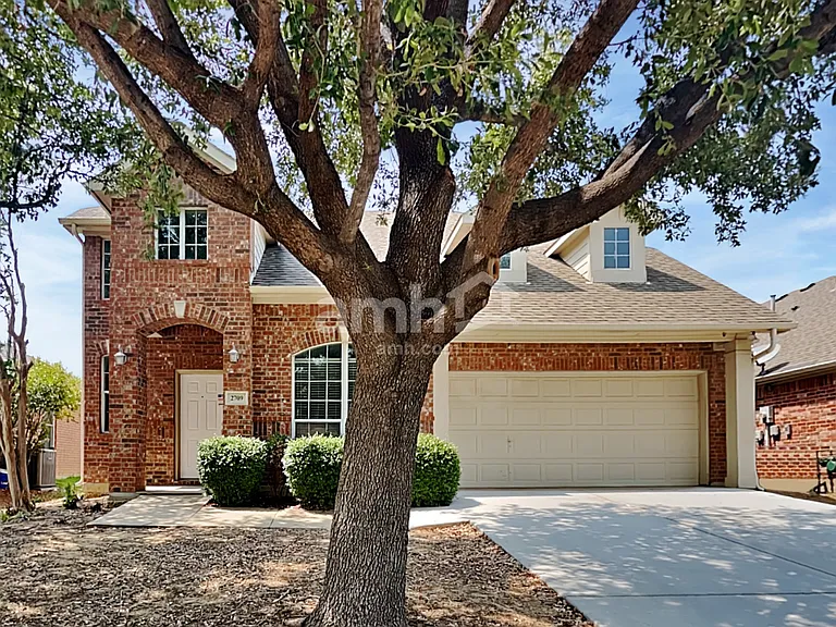 2709 Evening Mist Dr — Photo 1