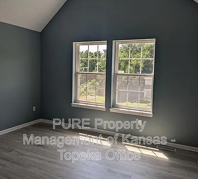 3227 Park Ave — Photo 11