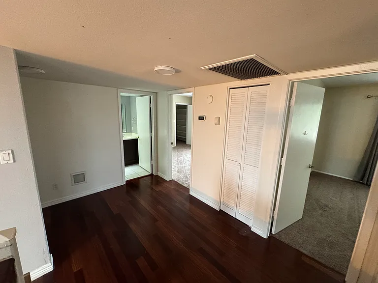 6228 W Cortez St — Photo 38