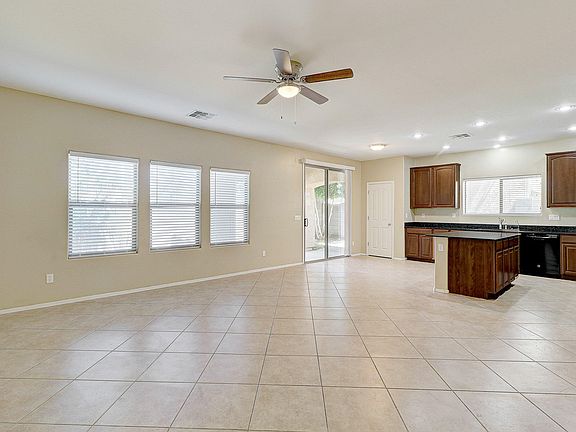 5th image of 21168 E Munoz Dr