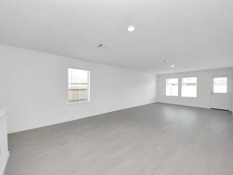 1031 Garnet Rain Cir — Photo 10