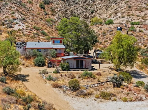 49324 Whiteside Rd, Morongo Valley, CA 92256