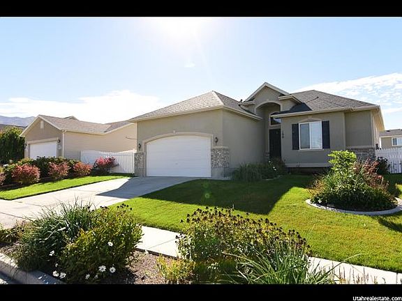 2nd image of 190 E Heidelberg Pl