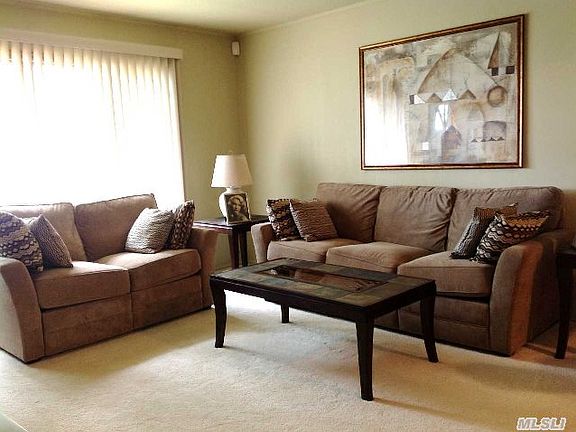 3rd image of 1034 Lorraine Dr