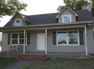 304 S 7th St, Gatesville, TX 76528