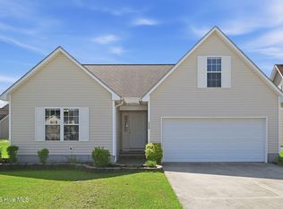 330 Providence Drive, Jacksonville, NC 28546