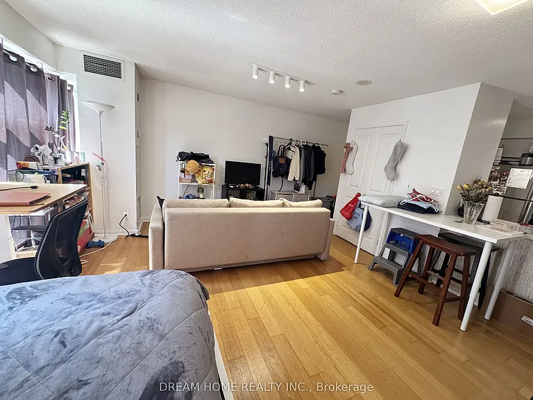 11 Saint Joseph St #912 — Photo 3
