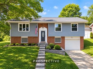 11 Pine St, Washington, PA 15301