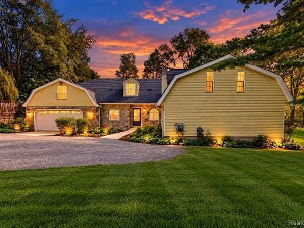 (undisclosed Address), Northville, MI 48167