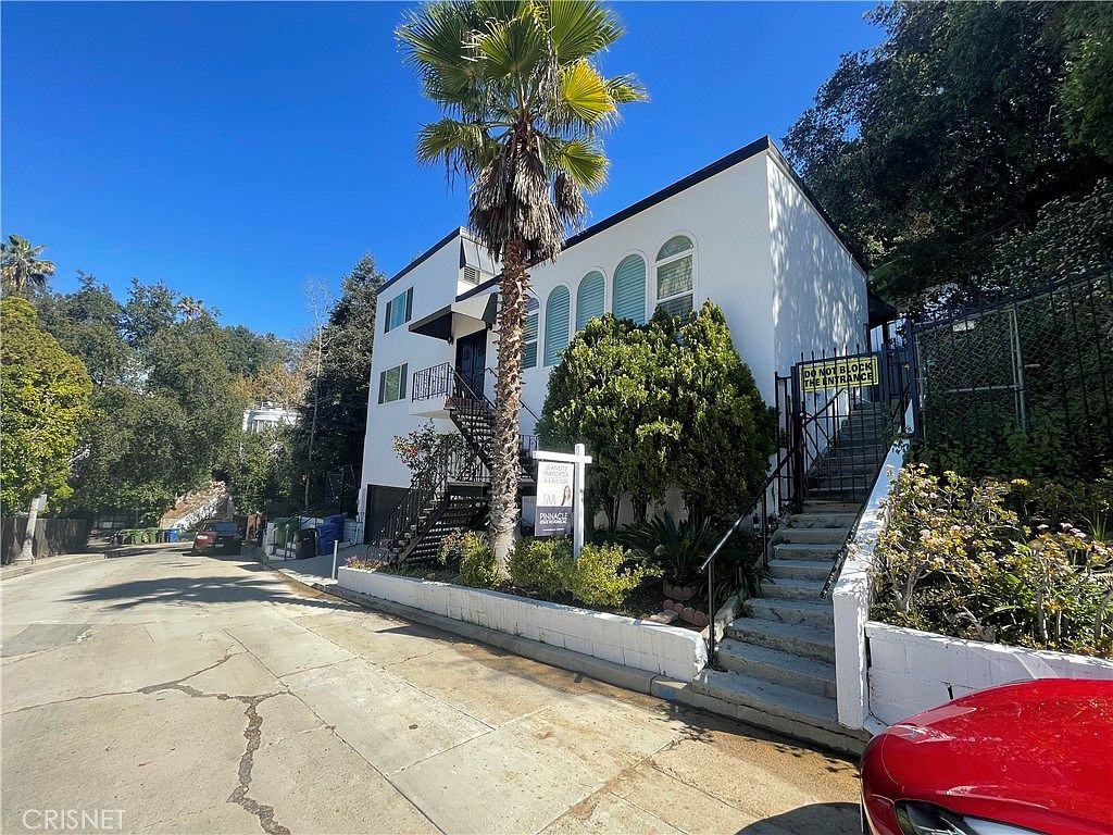 3310 Oakley Dr, Los Angeles, CA 90068 | MLS #SR23040474 | Zillow