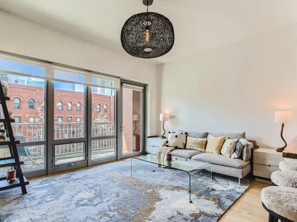 929 Portland Ave APT 204, Minneapolis, MN 55404