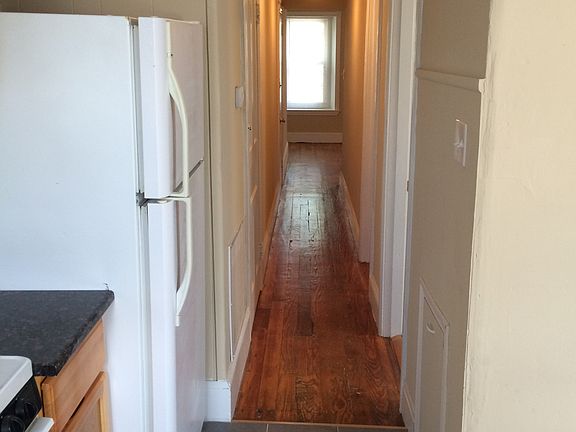 4th image of 4318 Manayunk Ave #1