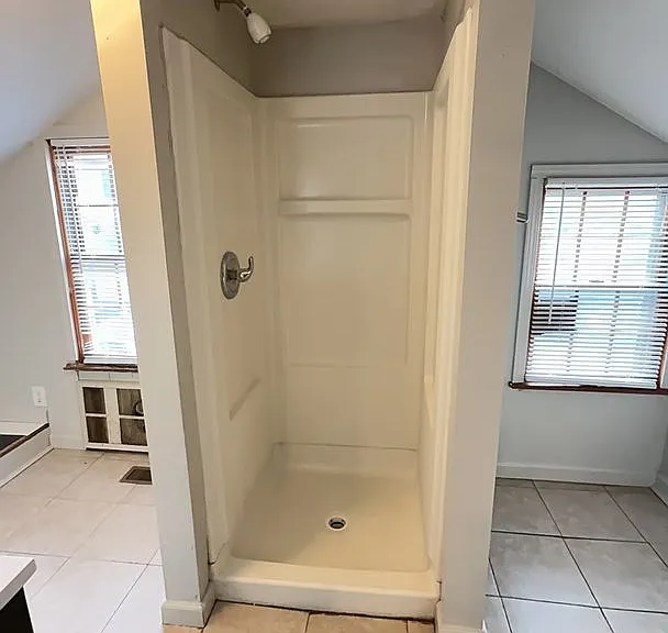 1413 W University Ave #13-B — Photo 5