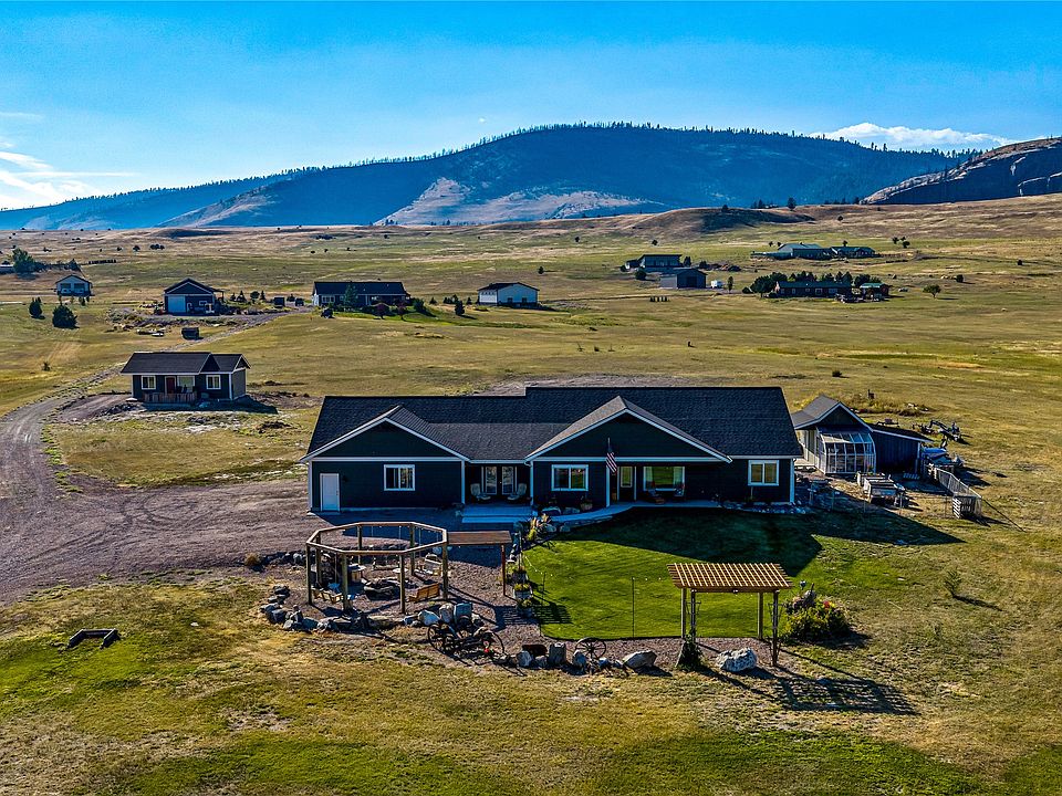 1st image of 25521 Three Moon Dr