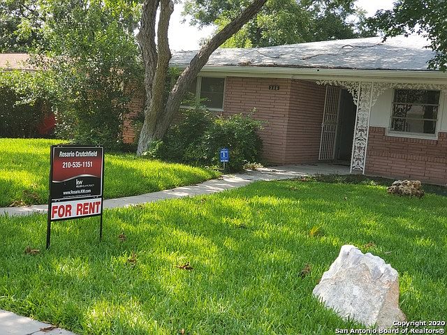 1st image of 306 Teakwood Ln