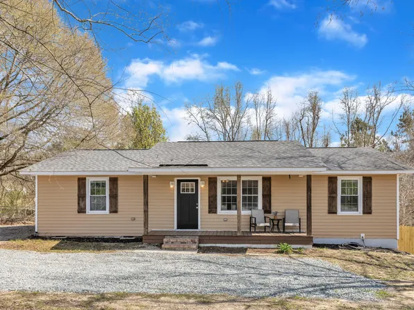 2914 Old Stage Rd N, Coats, NC 27521